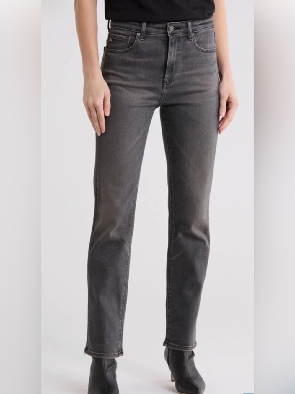 AG Jeans Saige high rise Straight Jeans with stretch. Charcoal. Size 29